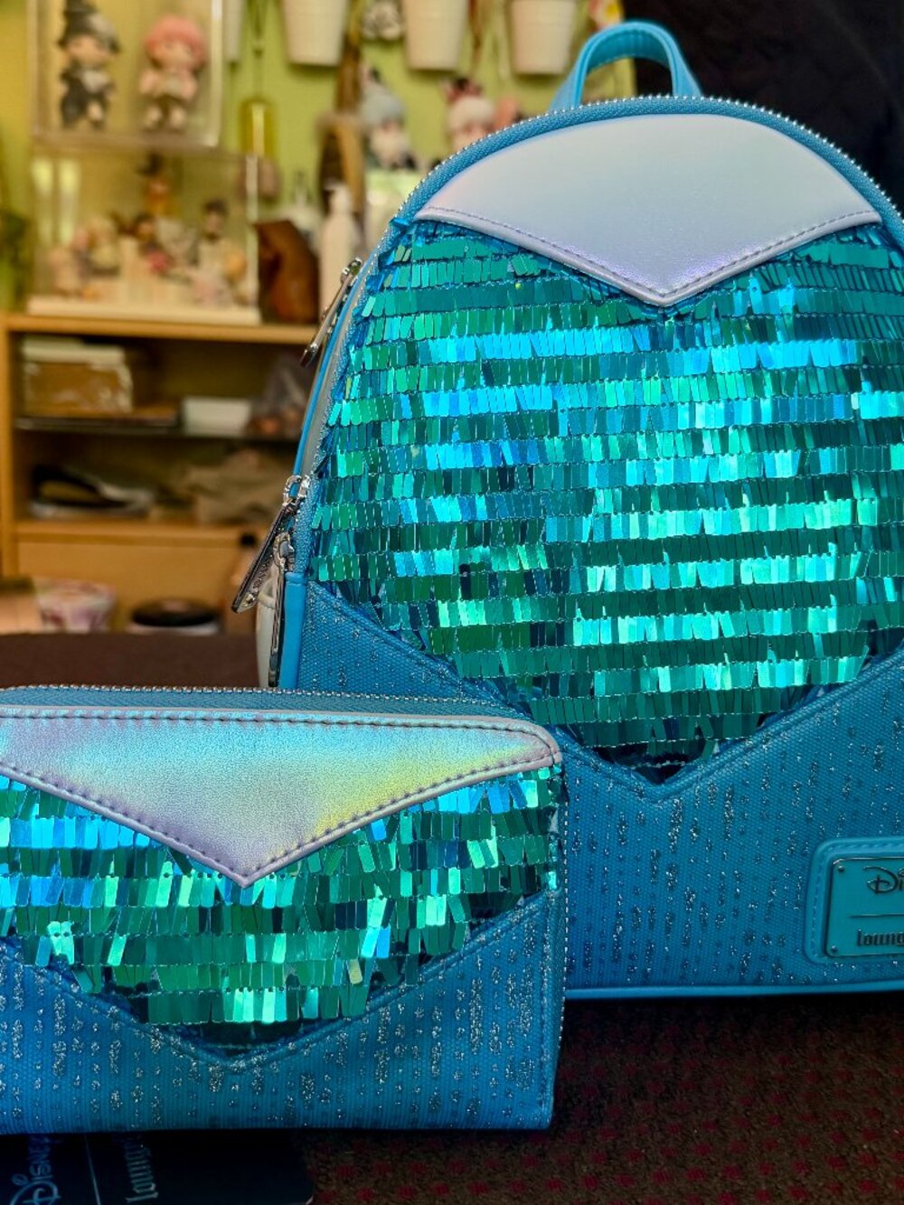 Loungefly Disney Frozen Elsa Glitter Sequin Cosplay Mini Backpack Wallet Set NWT